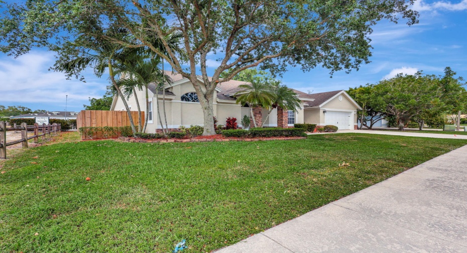 13805 Sheffield Street, Wellington, Florida 33414, 4 Bedrooms Bedrooms, ,2 BathroomsBathrooms,Residential Lease,For Rent,Sheffield,RX-10980951