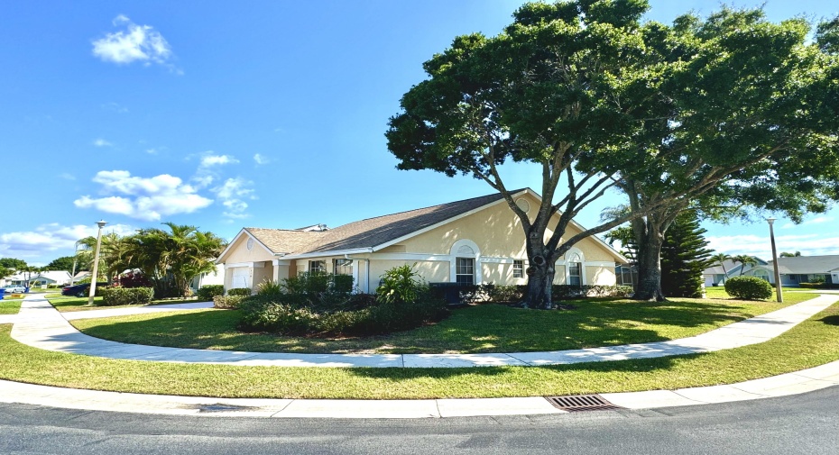 119 Adobe Circle, Jupiter, Florida 33458, 3 Bedrooms Bedrooms, ,2 BathroomsBathrooms,Residential Lease,For Rent,Adobe Circle,RX-10981178