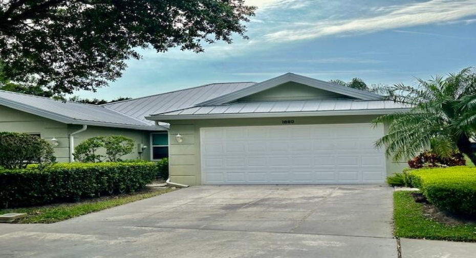1880 SW Springfield Court, Palm City, Florida 34990, 2 Bedrooms Bedrooms, ,2 BathroomsBathrooms,Residential Lease,For Rent,Springfield,RX-10982328