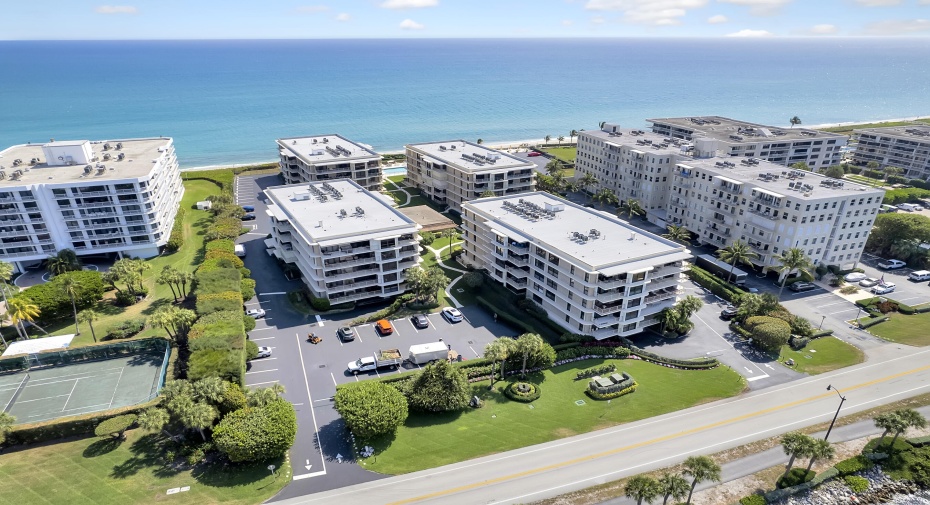 3200 S Ocean Boulevard Unit D203, Palm Beach, Florida 33480, 3 Bedrooms Bedrooms, ,3 BathroomsBathrooms,Residential Lease,For Rent,Ocean,2,RX-10983521
