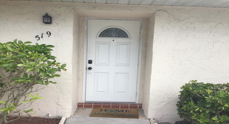 519 Holyoke Lane, Lake Worth, Florida 33467, 2 Bedrooms Bedrooms, ,2 BathroomsBathrooms,Residential Lease,For Rent,Holyoke,1,RX-10983487