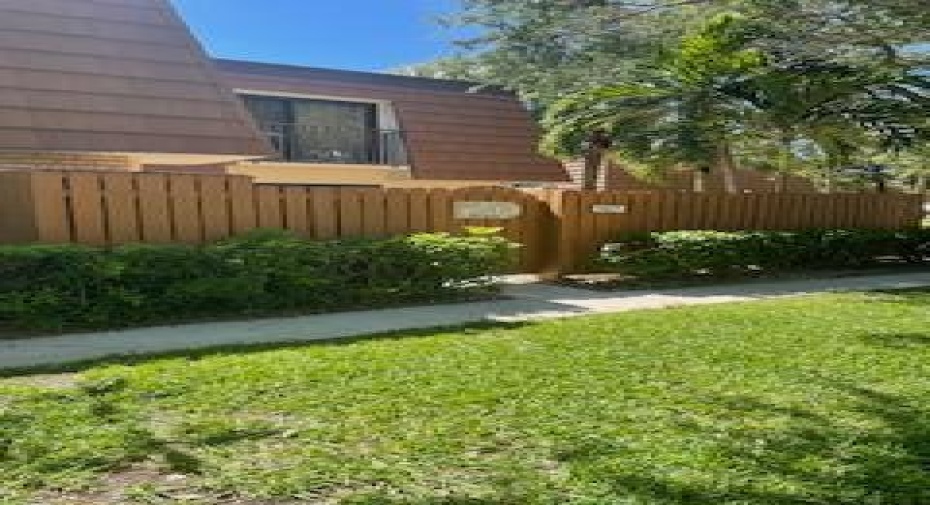3017 30th Court Unit 3017, Jupiter, Florida 33477, 2 Bedrooms Bedrooms, ,2 BathroomsBathrooms,Residential Lease,For Rent,30th,RX-10984081