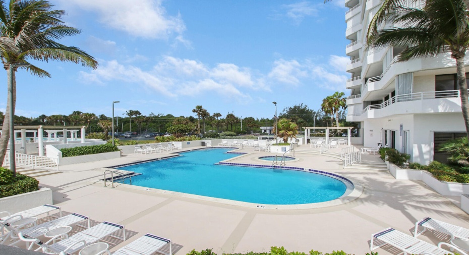 9950 S Ocean Drive Unit 301, Jensen Beach, Florida 34957, 2 Bedrooms Bedrooms, ,2 BathroomsBathrooms,Residential Lease,For Rent,Ocean,3,RX-10983309