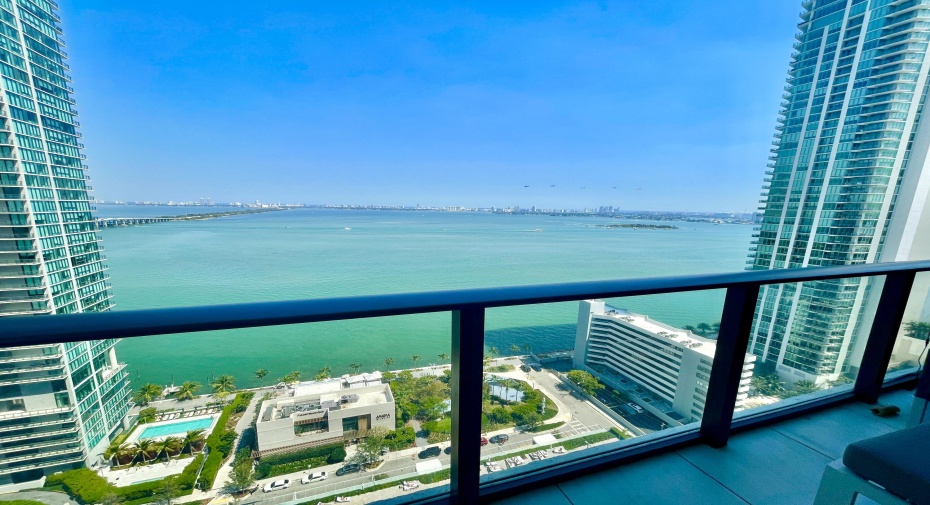 480 NE 31st Street Unit 2407, Miami, Florida 33137, 3 Bedrooms Bedrooms, ,3 BathroomsBathrooms,Residential Lease,For Rent,31st,24,RX-10983608