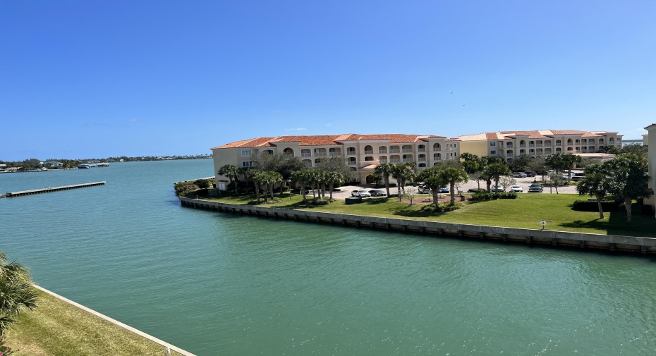 6 Harbour Isle Ph02 Drive Unit 2, Fort Pierce, Florida 34949, 2 Bedrooms Bedrooms, ,2 BathroomsBathrooms,Residential Lease,For Rent,Harbour Isle Ph02,4,RX-10984100