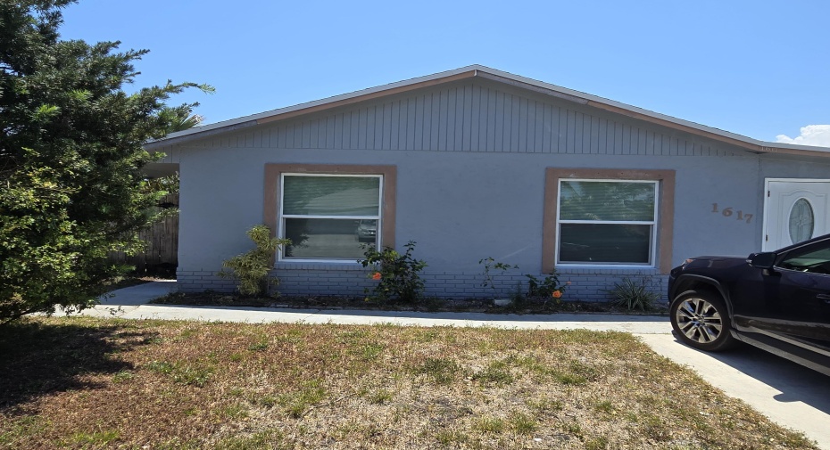 1617 W 26th Street, Riviera Beach, Florida 33404, 3 Bedrooms Bedrooms, ,1 BathroomBathrooms,Residential Lease,For Rent,26th,RX-10983899
