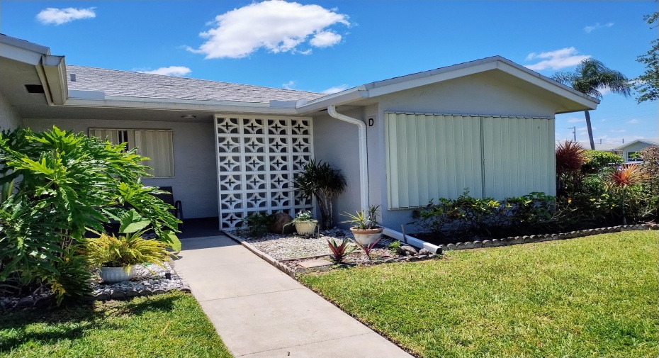 14716 Canalview Drive Unit D, Delray Beach, Florida 33445, 2 Bedrooms Bedrooms, ,2 BathroomsBathrooms,Residential Lease,For Rent,Canalview,1,RX-10984074
