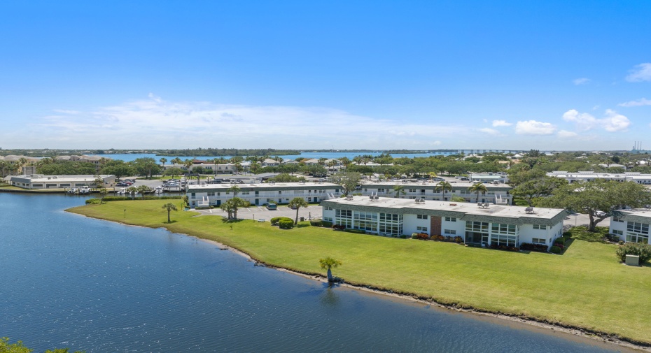 2800 Indian River Boulevard Unit C9, Vero Beach, Florida 32960, 2 Bedrooms Bedrooms, ,2 BathroomsBathrooms,Residential Lease,For Rent,Indian River,2,RX-10984685