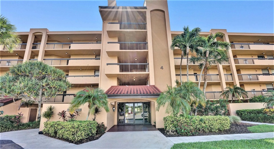 2255 Lindell Boulevard Unit 4104, Delray Beach, Florida 33444, 2 Bedrooms Bedrooms, ,2 BathroomsBathrooms,Residential Lease,For Rent,Lindell,1,RX-10985325