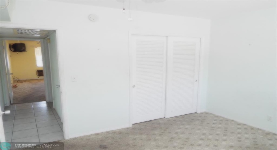 2nd Bedroom with 2nd entrance