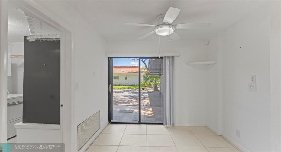 Breakfast eat in with sliding glass door