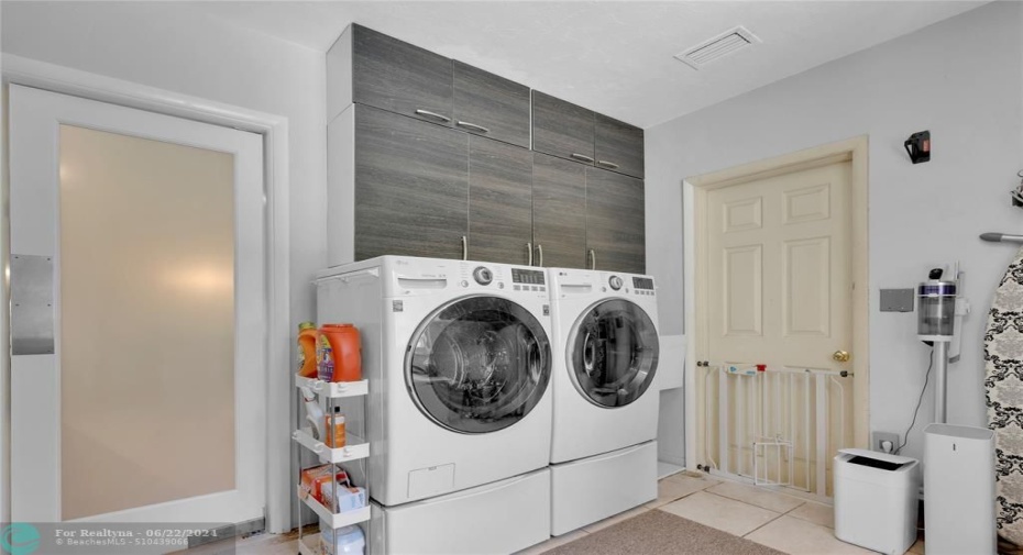 Huge Laundry room with front loaders!