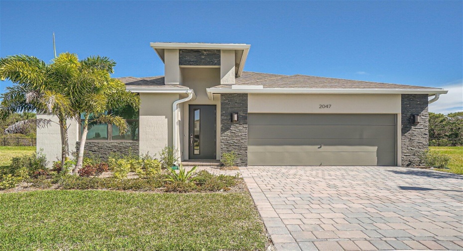 2047 NE Ocean Dunes Drive, Jensen Beach, Florida 34957, 4 Bedrooms Bedrooms, ,2 BathroomsBathrooms,Single Family,For Sale,Ocean Dunes,RX-10975375