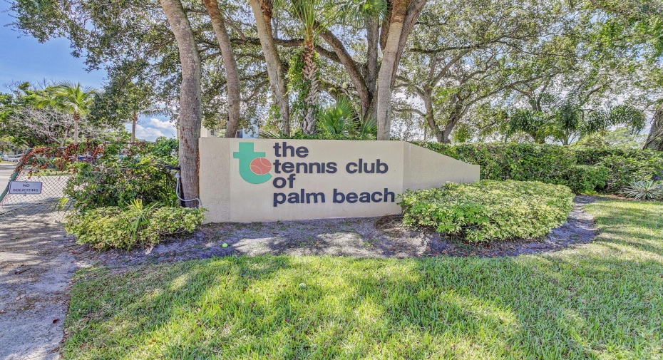 2788 Tennis Club Drive Unit 104, West Palm Beach, Florida 33417, 2 Bedrooms Bedrooms, ,2 BathroomsBathrooms,Condominium,For Sale,Tennis Club,1,RX-10976841