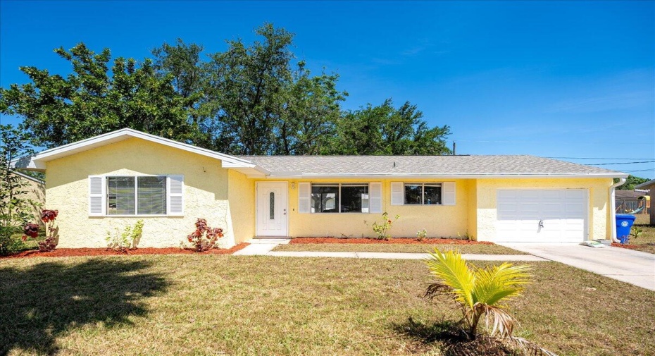 2046 7th Drive, Vero Beach, Florida 32962, 2 Bedrooms Bedrooms, ,1 BathroomBathrooms,Single Family,For Sale,7th,RX-10977830