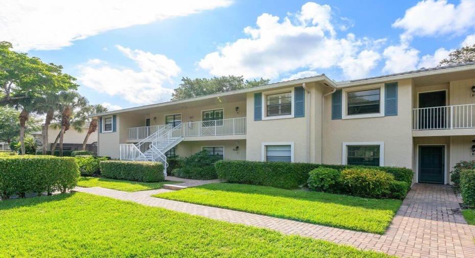 20 Westgate Lane Unit 20d, Boynton Beach, Florida 33436, 2 Bedrooms Bedrooms, ,2 BathroomsBathrooms,Condominium,For Sale,Westgate,2,RX-10980365