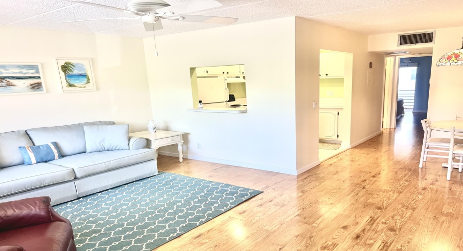 600 Village Green Court Unit C205, Palm Springs, Florida 33461, 1 Bedroom Bedrooms, ,1 BathroomBathrooms,Condominium,For Sale,Village Green,2,RX-10980488