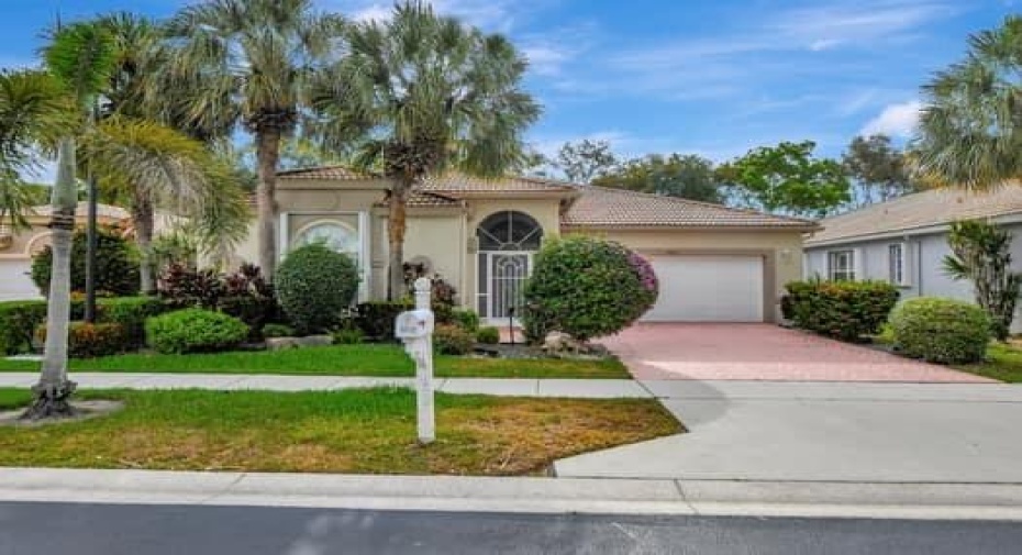 9702 Arbor View Drive, Boynton Beach, Florida 33437, 3 Bedrooms Bedrooms, ,2 BathroomsBathrooms,Single Family,For Sale,Arbor View,RX-10983074