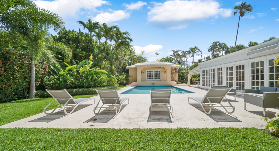 257 Fairview Road, Palm Beach, Florida 33480, 4 Bedrooms Bedrooms, ,4 BathroomsBathrooms,Single Family,For Sale,Fairview,RX-10985740