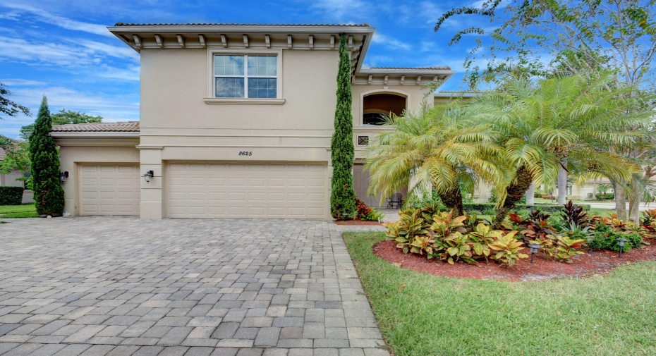 8625 Wellington View Drive, Royal Palm Beach, Florida 33411, 6 Bedrooms Bedrooms, ,4 BathroomsBathrooms,Single Family,For Sale,Wellington View,RX-10985080