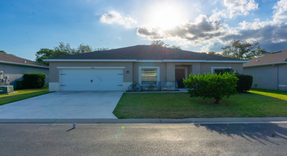 5360 Oakland Lake Circle, Fort Pierce, Florida 34951, 3 Bedrooms Bedrooms, ,2 BathroomsBathrooms,Single Family,For Sale,Oakland Lake,RX-10986745