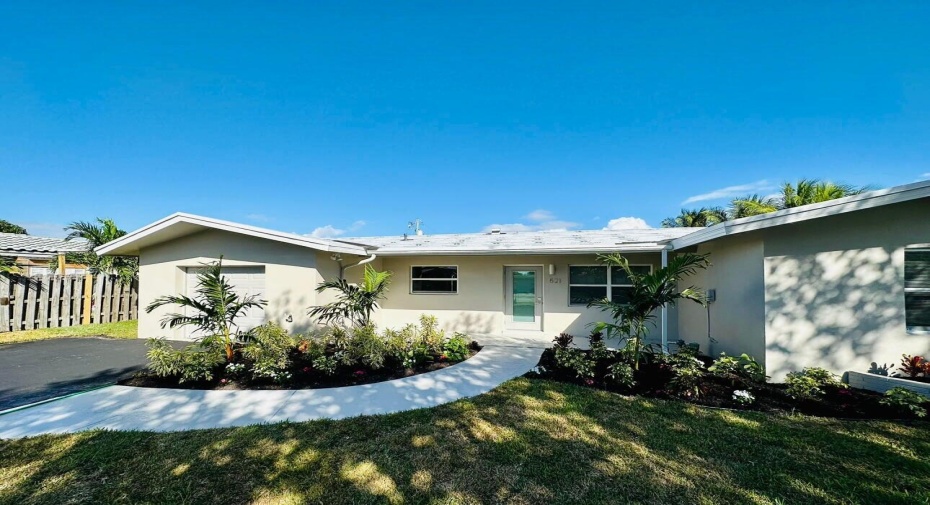 521 NE 32nd Street, Boca Raton, Florida 33431, 3 Bedrooms Bedrooms, ,2 BathroomsBathrooms,Residential Lease,For Rent,32nd,1,RX-10971661