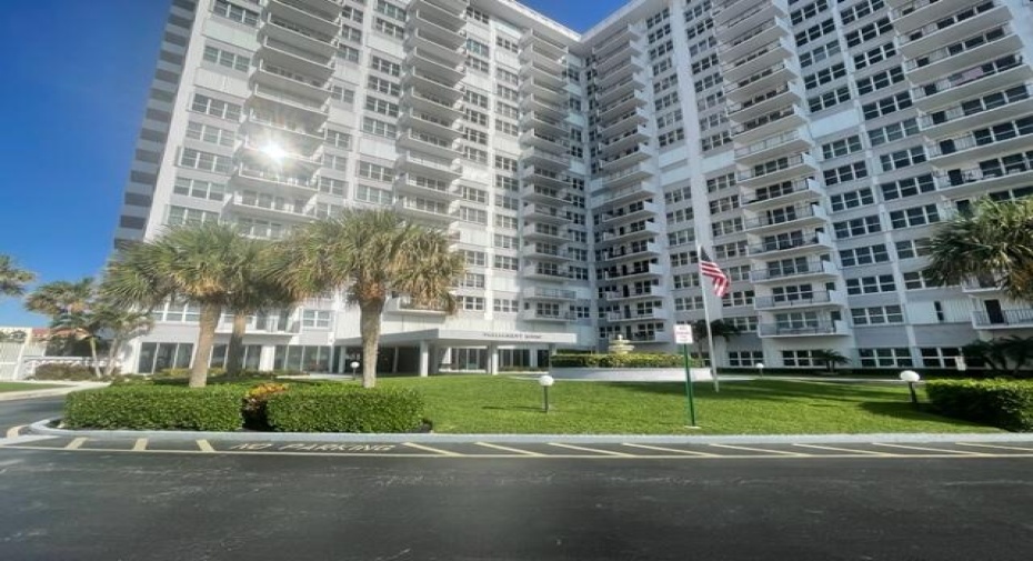 405 N Ocean Boulevard Unit 722, Pompano Beach, Florida 33062, 1 Bedroom Bedrooms, ,1 BathroomBathrooms,Residential Lease,For Rent,Ocean,7,RX-10987033