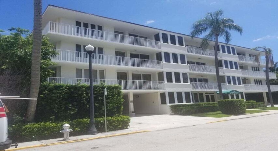 223 Atlantic Avenue Unit 3f, Palm Beach, Florida 33480, 2 Bedrooms Bedrooms, ,2 BathroomsBathrooms,Residential Lease,For Rent,Atlantic,3,RX-10987450