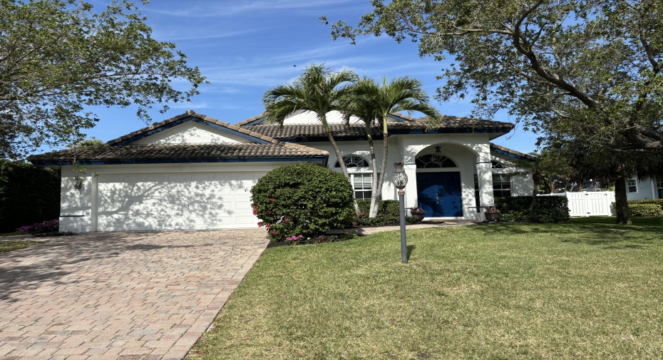 153 Beacon Lane, Jupiter Inlet Colony, Florida 33469, 3 Bedrooms Bedrooms, ,3 BathroomsBathrooms,Residential Lease,For Rent,Beacon,153,RX-10987539