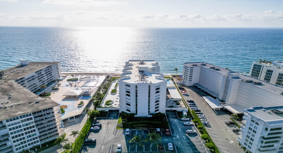 3560 S Ocean Boulevard Unit 206, South Palm Beach, Florida 33480, 2 Bedrooms Bedrooms, ,2 BathroomsBathrooms,Residential Lease,For Rent,Ocean,2,RX-10987546