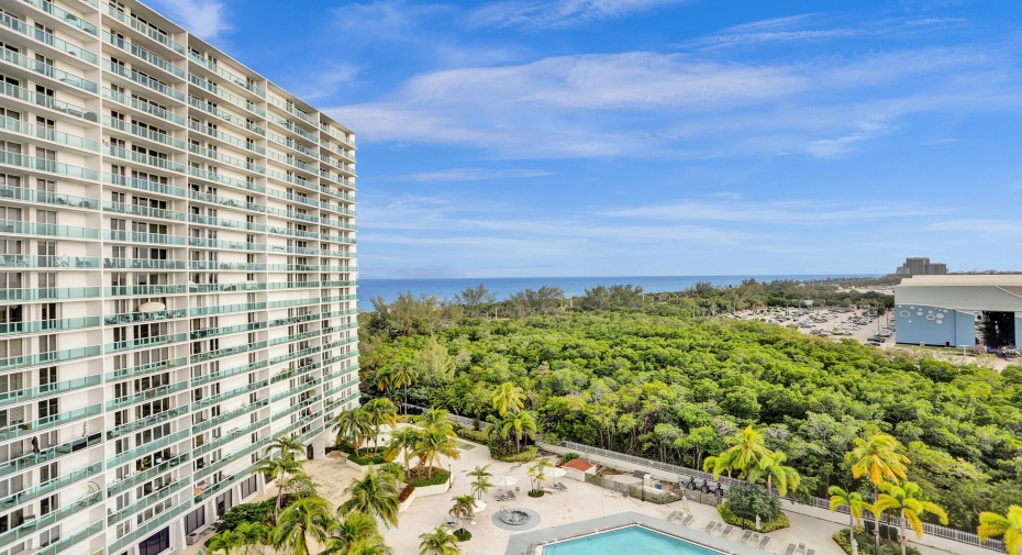 100 Bayview Drive Unit 1125, Sunny Isles Beach, Florida 33160, 1 Bedroom Bedrooms, ,2 BathroomsBathrooms,Residential Lease,For Rent,Bayview,11,RX-10943624