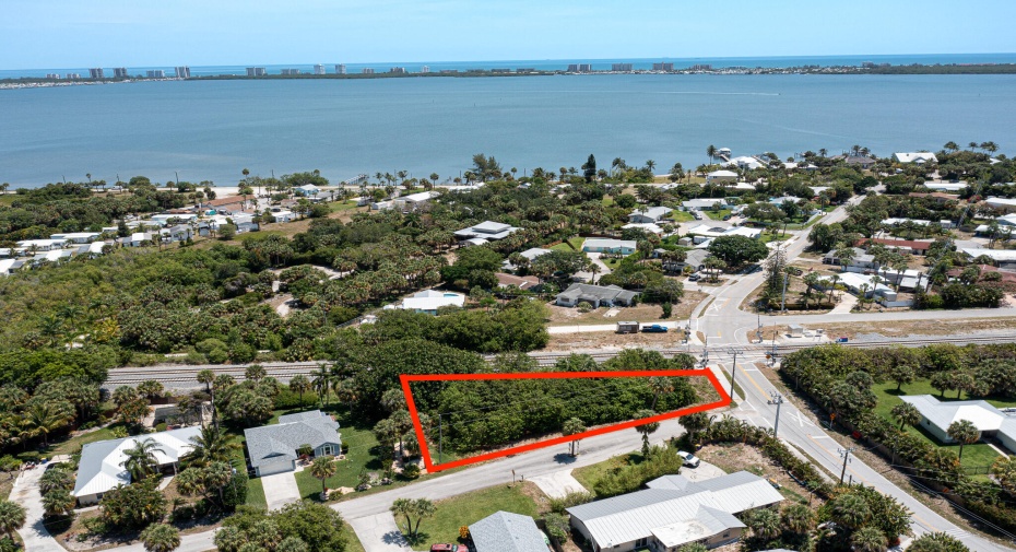 1020 NE Oceanview Circle, Jensen Beach, Florida 34957, ,C,For Sale,Oceanview,RX-10987820