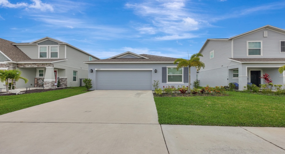 10853 SW Vasari Way, Port Saint Lucie, Florida 34987, 4 Bedrooms Bedrooms, ,2 BathroomsBathrooms,Single Family,For Sale,Vasari,RX-10988120