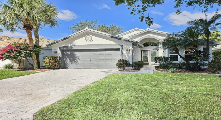 11816 Castellon Court, Boynton Beach, Florida 33437, 3 Bedrooms Bedrooms, ,2 BathroomsBathrooms,Single Family,For Sale,Castellon,RX-10985827