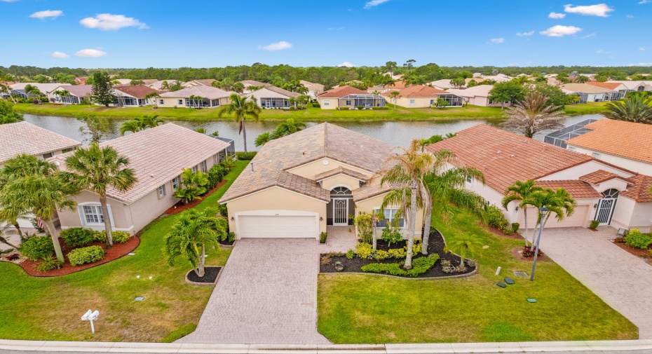 379 NW Sunview Way, Port Saint Lucie, Florida 34986, 3 Bedrooms Bedrooms, ,2 BathroomsBathrooms,Single Family,For Sale,Sunview,RX-10988429