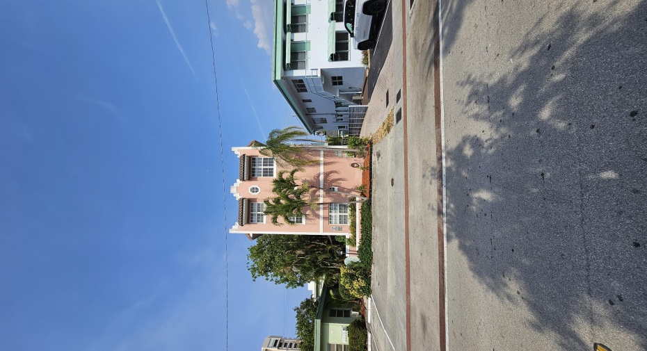 4640 Bougainvilla Drive Unit 4, Lauderdale By The Sea, Florida 33308, 3 Bedrooms Bedrooms, ,3 BathroomsBathrooms,Condominium,For Sale,Bougainvilla,1,RX-10988567