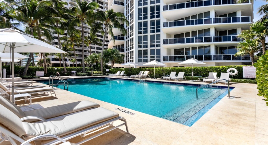 10225 Collins Avenue Unit 2004, Bal Harbour, Florida 33154, 3 Bedrooms Bedrooms, ,4 BathroomsBathrooms,Residential Lease,For Rent,Collins,20,RX-10988657