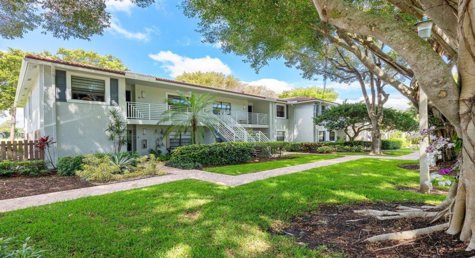 7 Southport Lane Unit E, Boynton Beach, Florida 33436, 2 Bedrooms Bedrooms, ,2 BathroomsBathrooms,Condominium,For Sale,Southport,1,RX-10988805