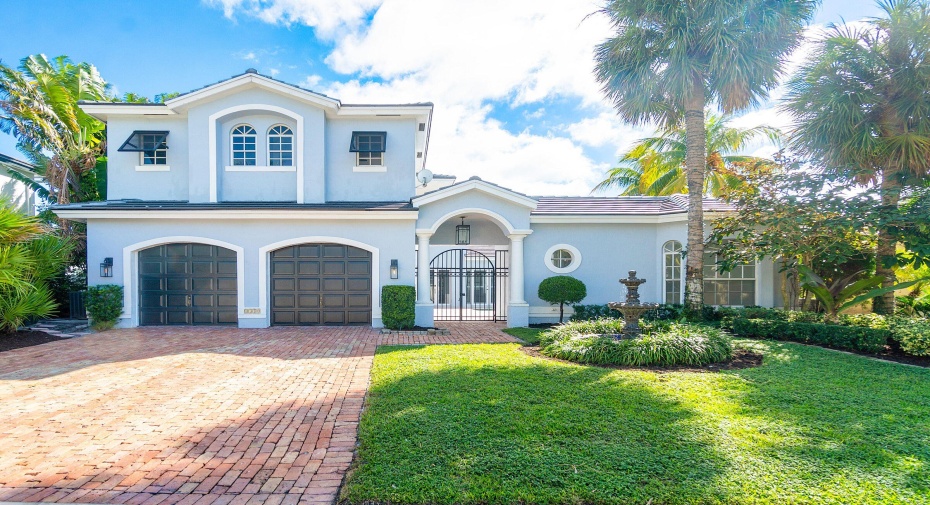 1710 SW 2nd Ave Avenue, Boca Raton, Florida 33432, 6 Bedrooms Bedrooms, ,4 BathroomsBathrooms,Single Family,For Sale,2nd Ave,RX-10989512