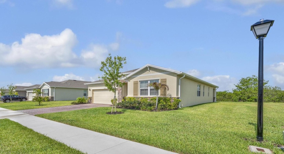 2150 Crowned Eagle, Vero Beach, Florida 32962, 3 Bedrooms Bedrooms, ,2 BathroomsBathrooms,Single Family,For Sale,Crowned Eagle,RX-10989631