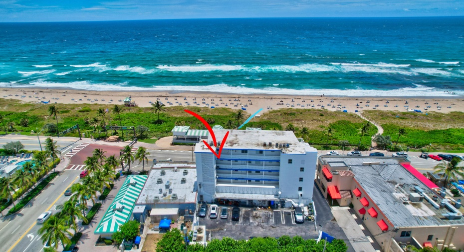 36 S Ocean Boulevard Unit B3, Delray Beach, Florida 33483, 2 Bedrooms Bedrooms, ,2 BathroomsBathrooms,Residential Lease,For Rent,Ocean,3,RX-10989715