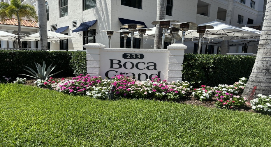 233 S Federal Highway Unit 201, Boca Raton, Florida 33432, 2 Bedrooms Bedrooms, ,2 BathroomsBathrooms,Residential Lease,For Rent,Federal,2,RX-10990101