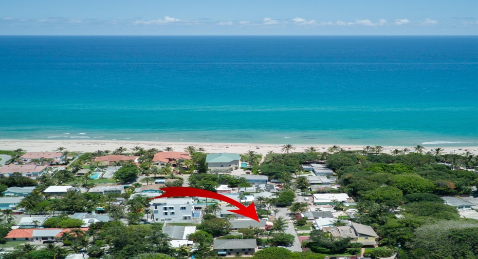10 Surf Road, Boynton Beach, Florida 33435, ,Residential Income,For Sale,Surf,RX-10990373
