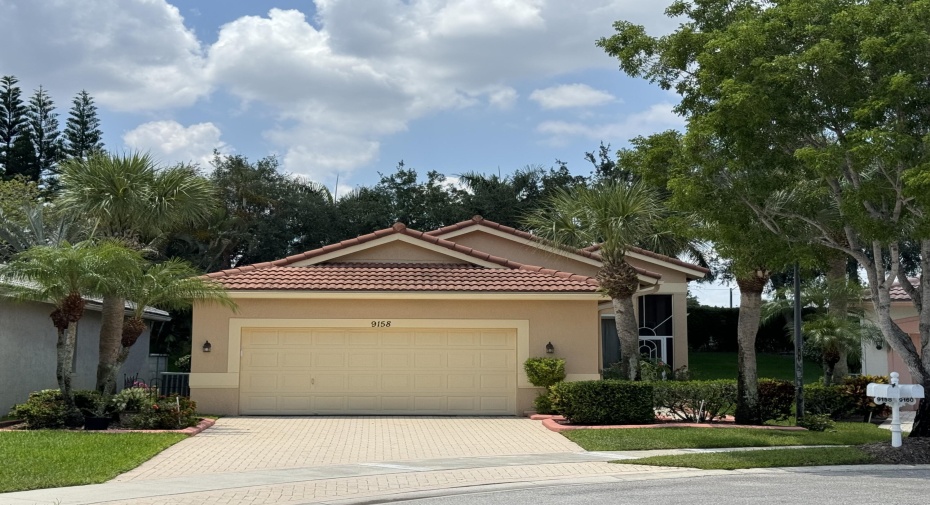9158 Bay Point Circle, West Palm Beach, Florida 33411, 3 Bedrooms Bedrooms, ,2 BathroomsBathrooms,Single Family,For Sale,Bay Point,RX-10991066