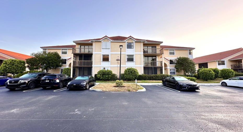 5641 Riverside Drive Unit 204b1, Coral Springs, Florida 33067, 1 Bedroom Bedrooms, ,1 BathroomBathrooms,Residential Lease,For Rent,Riverside,2,RX-10991514