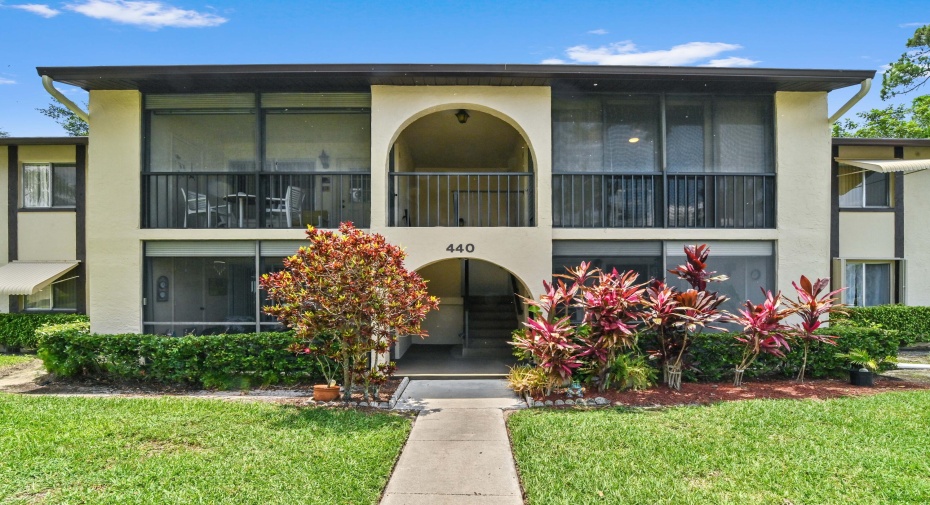 440 Pine Glen Lane Unit D-2, Greenacres, Florida 33463, 2 Bedrooms Bedrooms, ,1 BathroomBathrooms,Condominium,For Sale,Pine Glen,2,RX-10991920