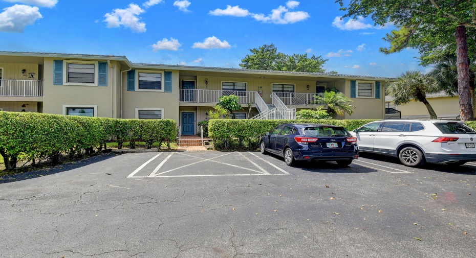 18 Westgate Lane Unit F, Boynton Beach, Florida 33436, 2 Bedrooms Bedrooms, ,2 BathroomsBathrooms,Condominium,For Sale,Westgate,2,RX-10918203