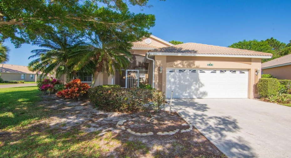 830 NW Sorrento Lane, Port Saint Lucie, Florida 34986, 2 Bedrooms Bedrooms, ,2 BathroomsBathrooms,Single Family,For Sale,Sorrento,RX-10978108