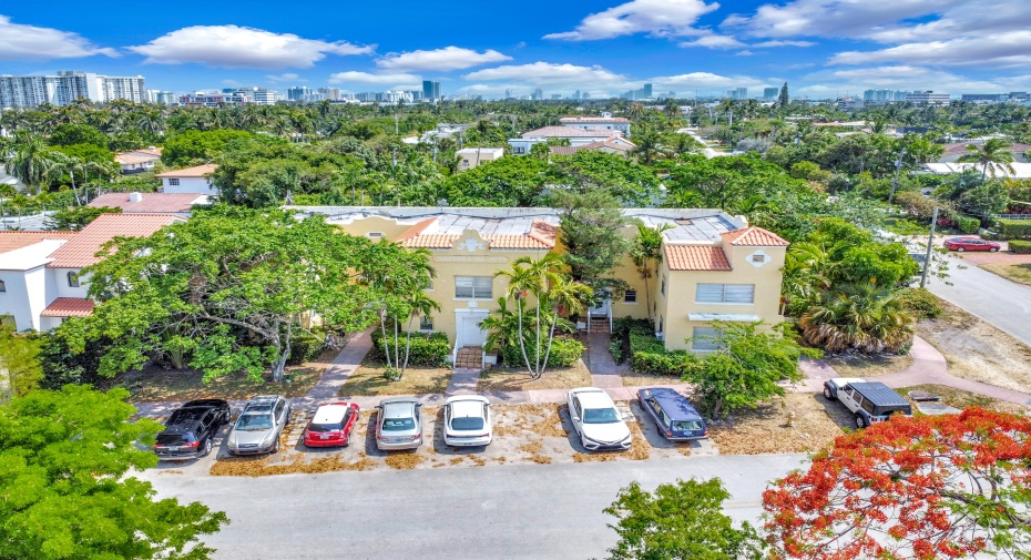 670 W 46 Street, Miami Beach, Florida 33140, ,Residential Income,For Sale,46,RX-10992619