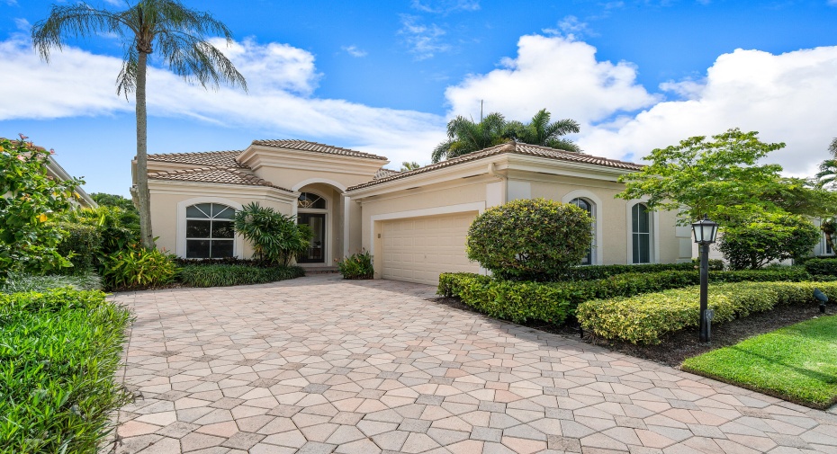 112 Isle Drive, Palm Beach Gardens, Florida 33418, 3 Bedrooms Bedrooms, ,3 BathroomsBathrooms,Single Family,For Sale,Isle,1,RX-10989648